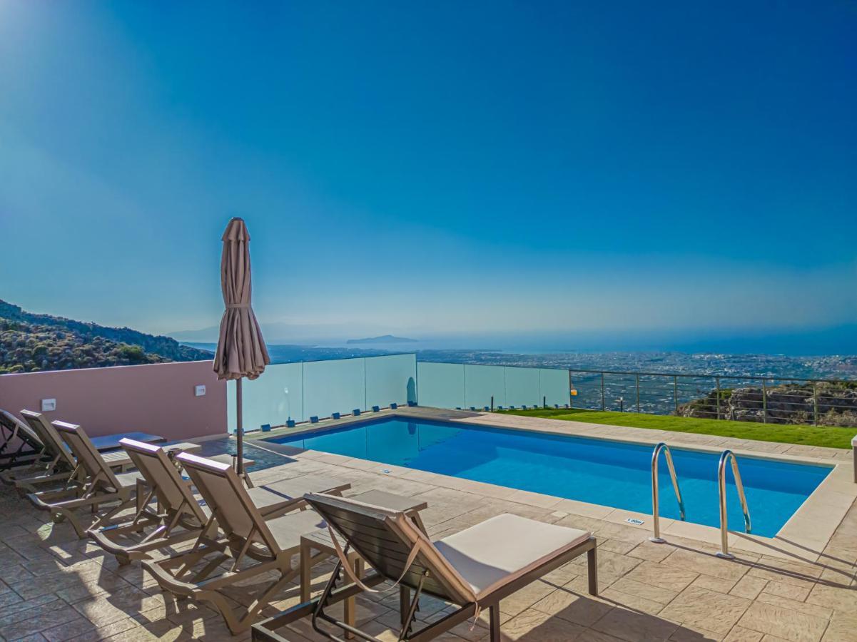 Villaer Mari Chania, With Private Ecologic Pool And Amazing View!