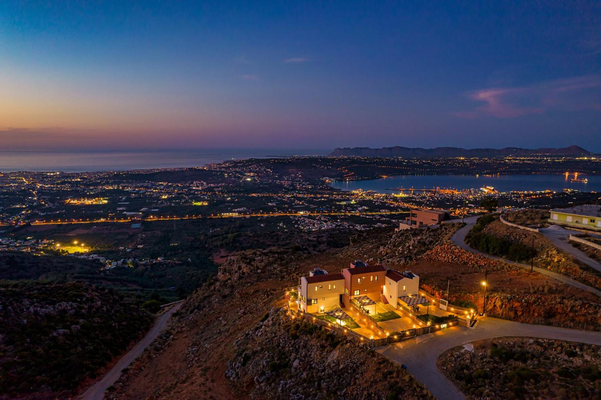 Villaer Mari Chania, With Private Ecologic Pool And Amazing View! *
