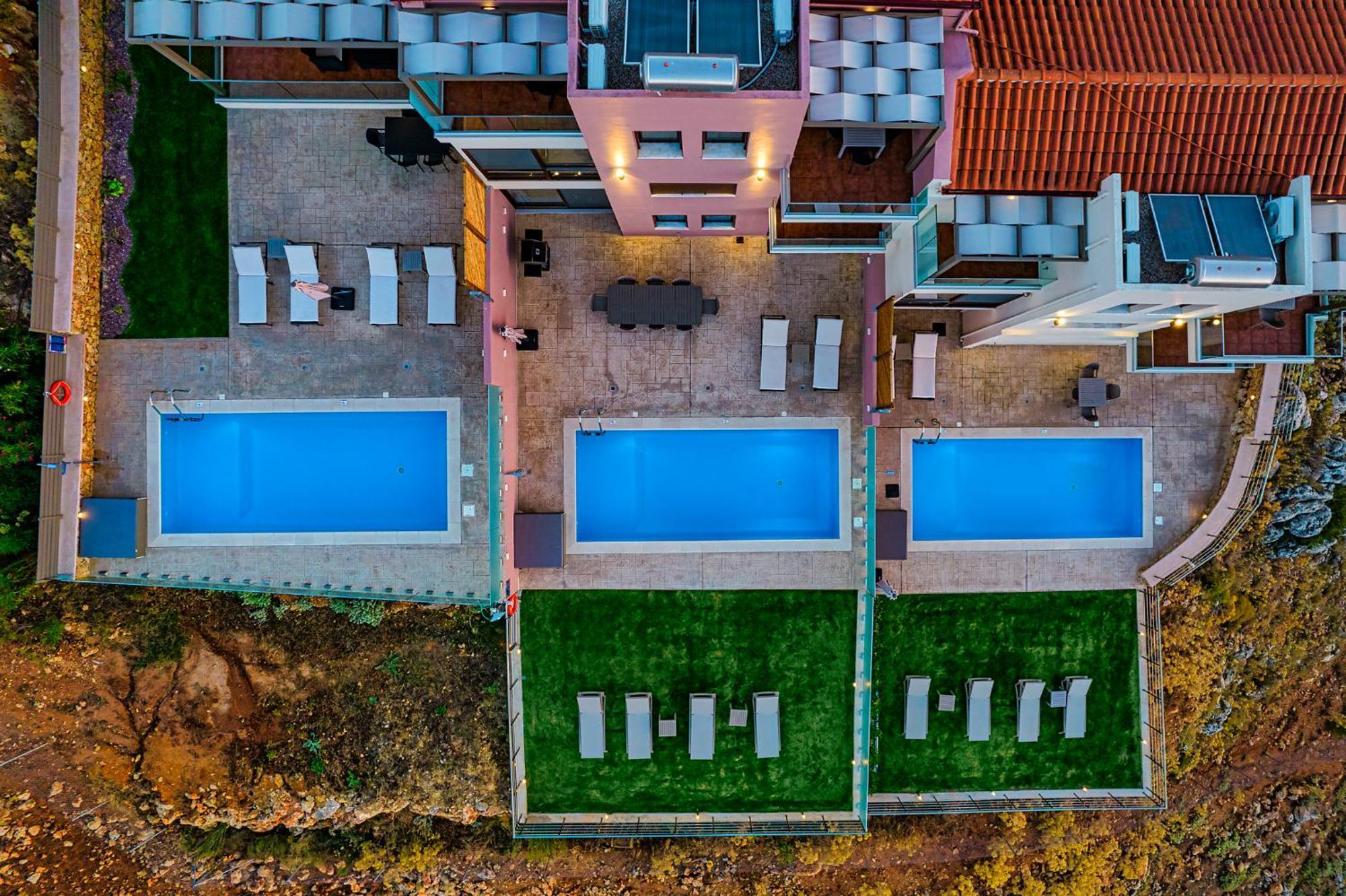 Villaer Mari Chania, With Private Ecologic Pool And Amazing View! *