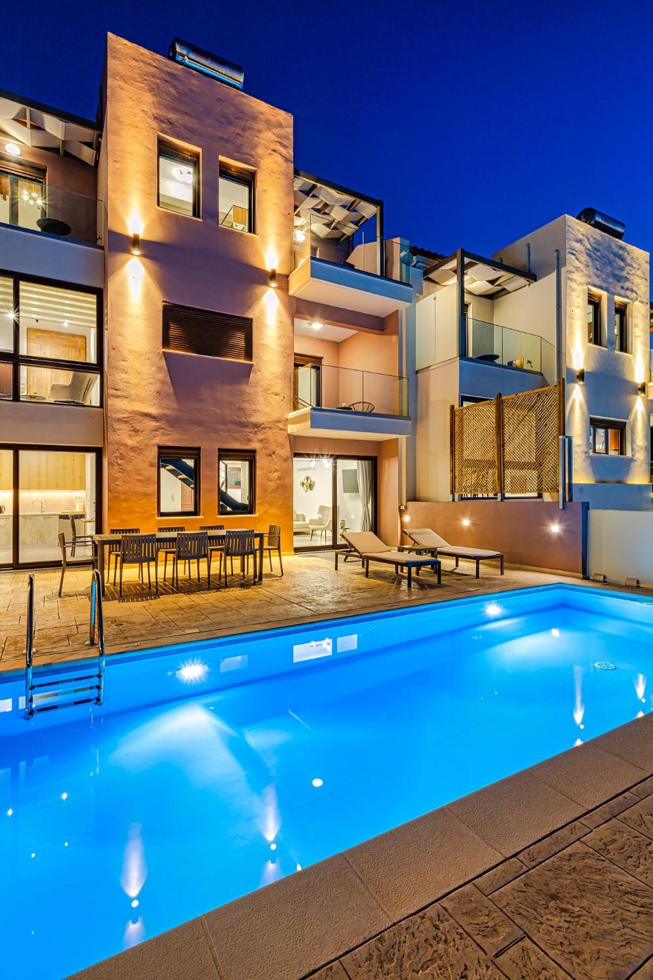 Mari Chania, With Private Ecologic Pool And Amazing View! Villaer *